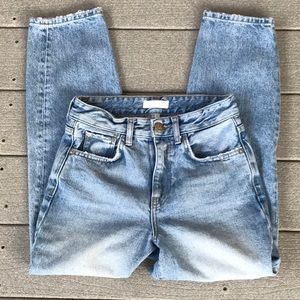 River Island Light Blue Cropped Denim Jeans Size US 2…..UK Size 6